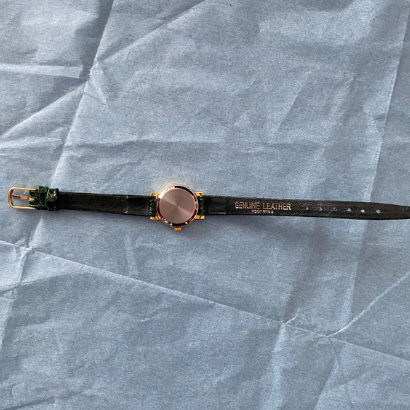 Vintage Pearl Quartz Leather & Crystal Christmas Tree Watch main image 9